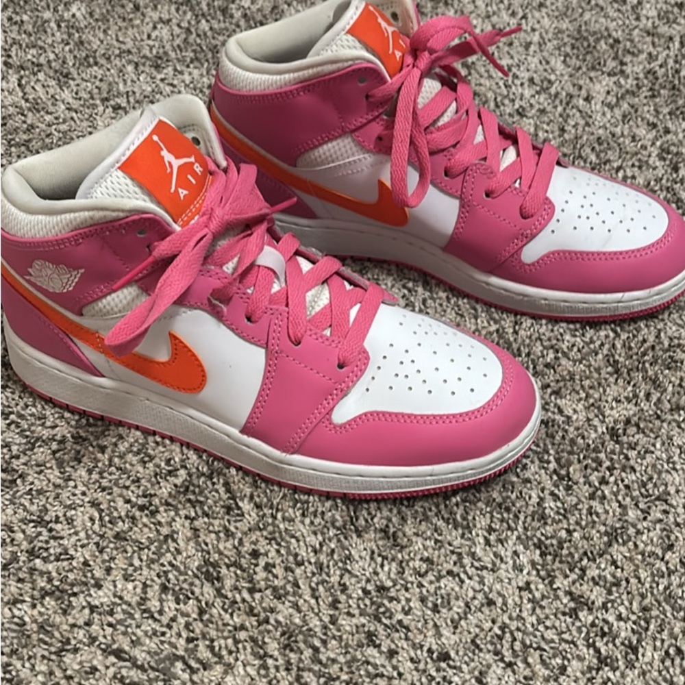 Jordan Women's Sneakers in Pink and Orange